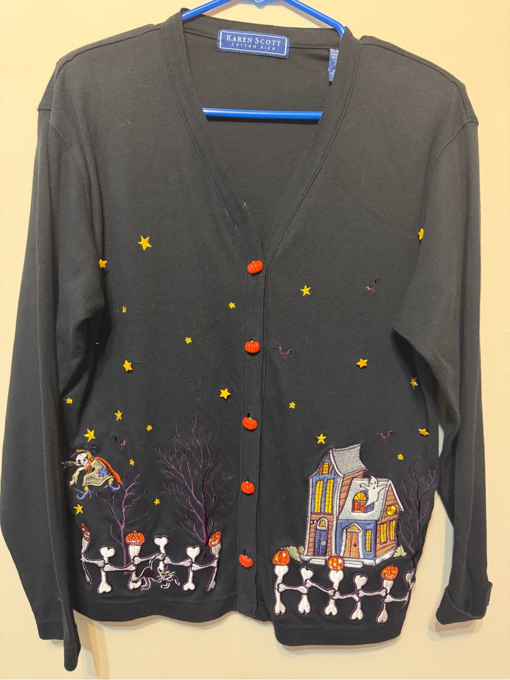 Karen Scott vintBlack Halloween Button-Up Cardigan with Pumpkin Buttons